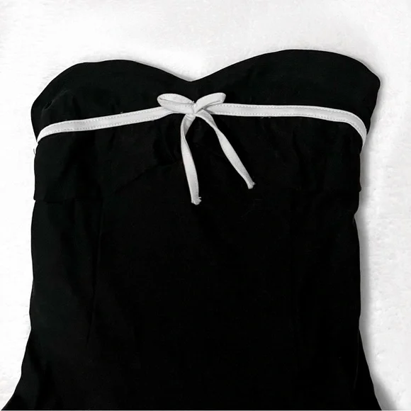 Motel Rocks Panolia Bow Front Bandeau Mini Dress in Tailoring Black - Picture 10 of 13